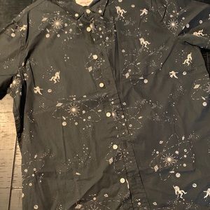 Men’s XXL short sleeve button up-astronauts